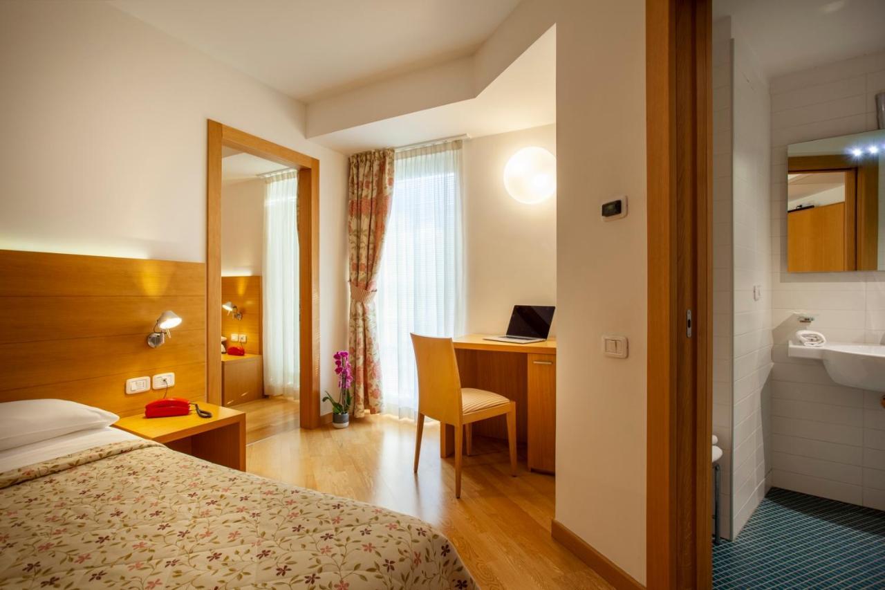 Hotel Romanda Levico Terme Exteriör bild
